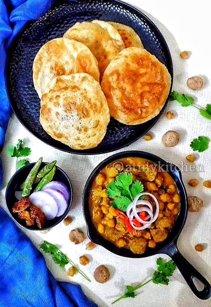 Chickpea Soya Curry/ Chole Soya Curry/ Indian Style Chickpea Curry