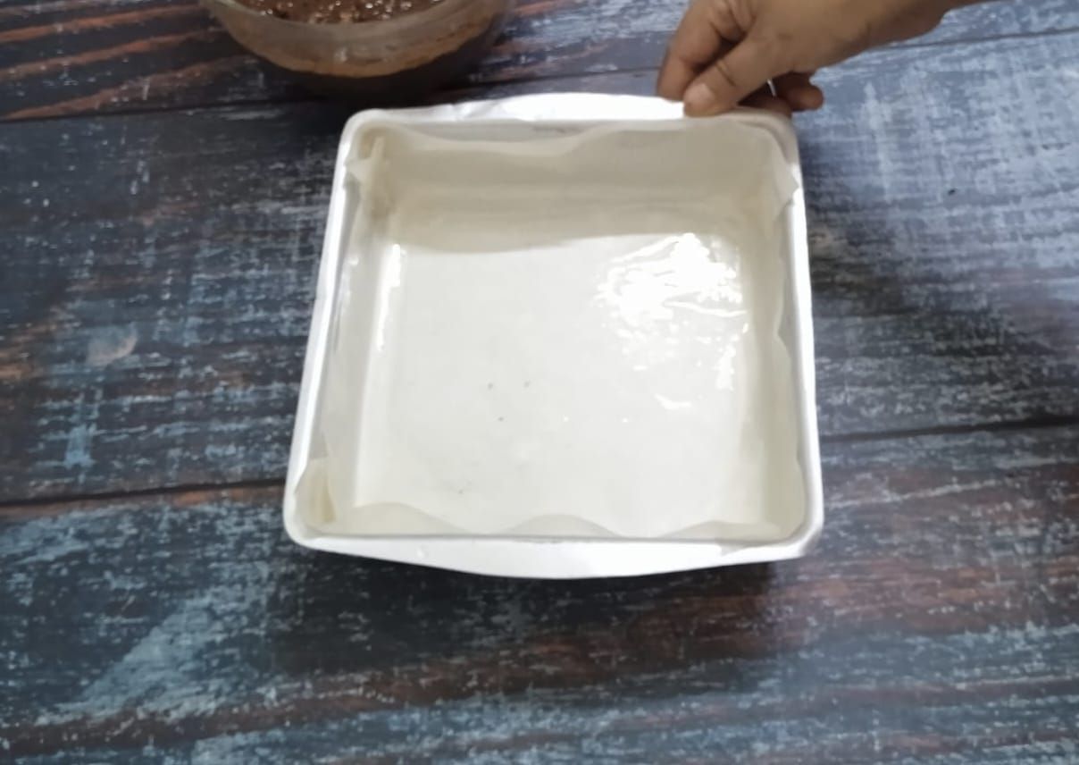Baking tin